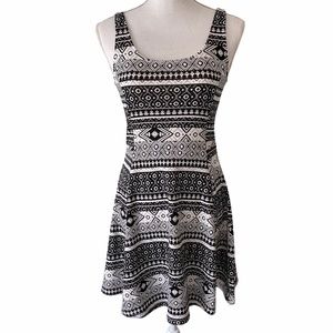 H&M Divided Dress Size: 6